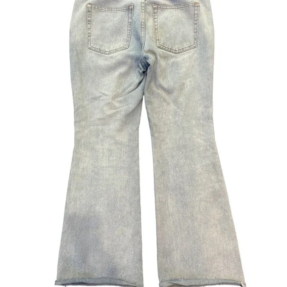 Wild Fable Light Gray Flare Jeans - Picture 2 of 12